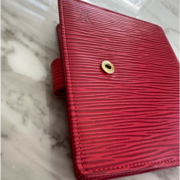 Louis Vuitton Epi Red Wallet - Picture 6 of 15